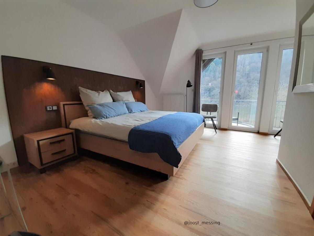 Haus Moselliebe B&B Ediger-Eller Εξωτερικό φωτογραφία